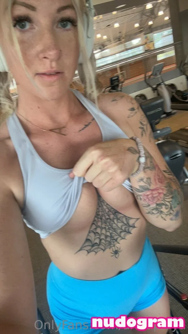 anita playa (VIP) 💜