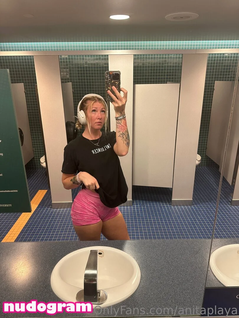 anita playa (VIP) 💜