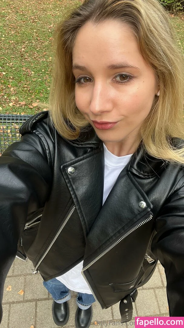 Rubi 💋💋 Online 24/7