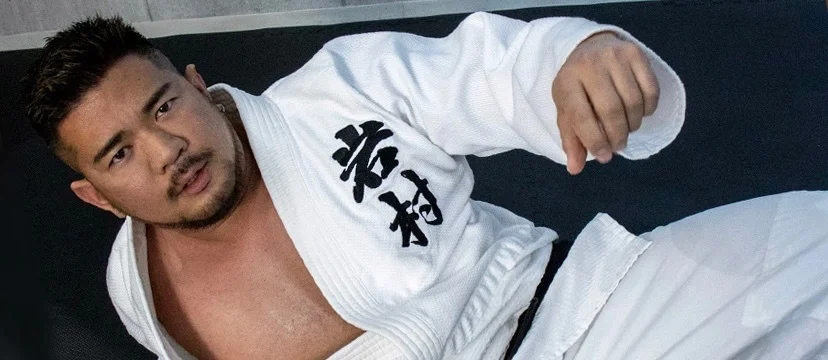 TAKASABRO (岩村隆三郎)