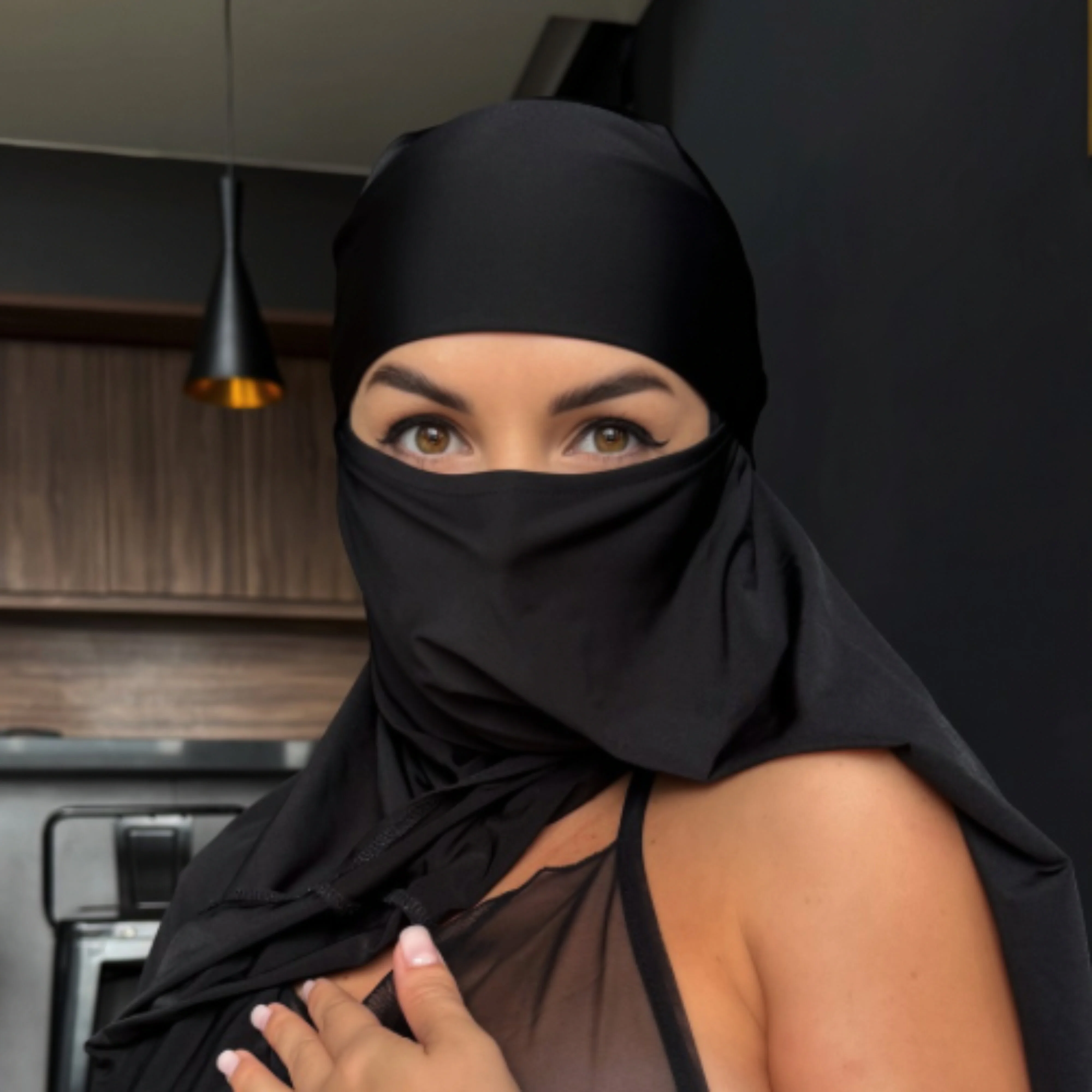 Gala عشيقة Black 🩵