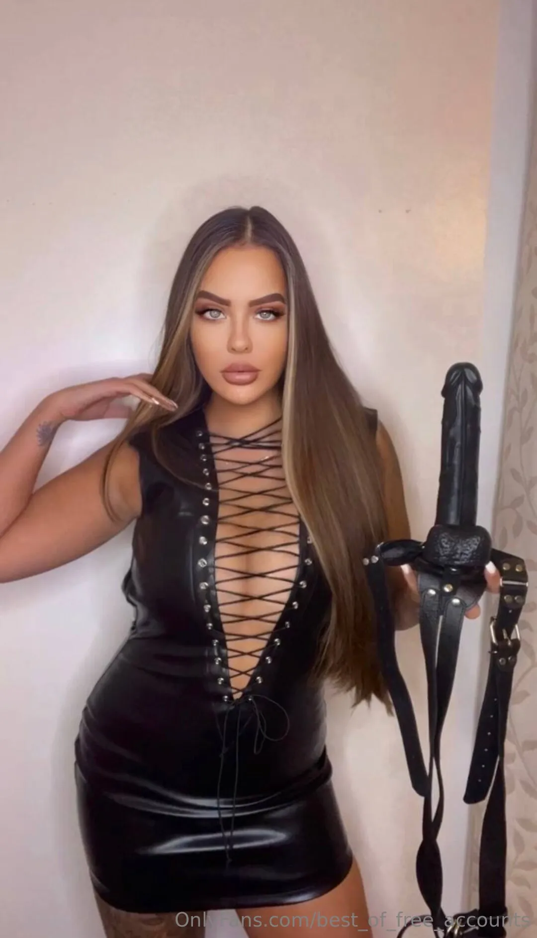 Best Onlyfans FREE Accounts & FREE Nudes