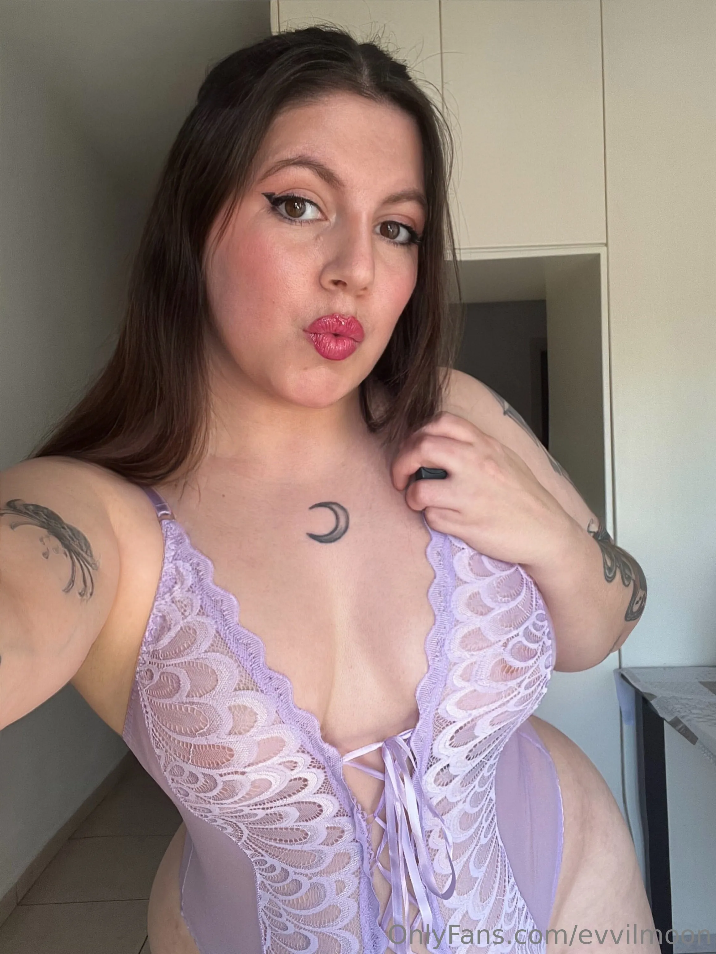 BIG ASS VIDEOCALL RN?🥵🍑