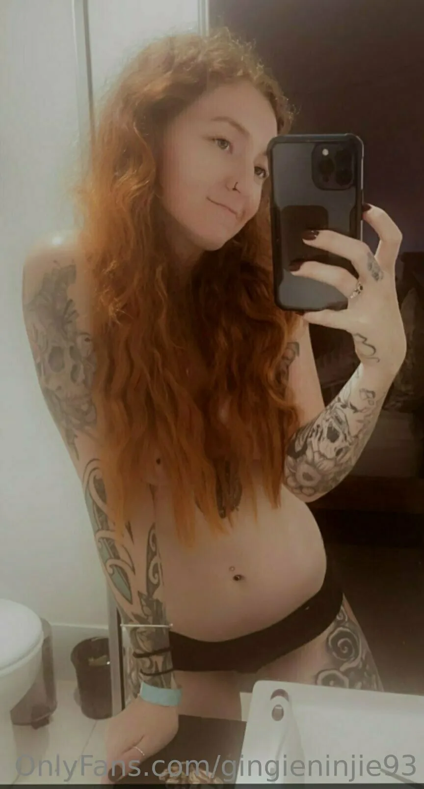 𝕭𝖆𝖓𝖌𝖎𝖓 𝕭𝖑𝖆𝖈𝕶 𝕭𝖔𝖔𝕶™️