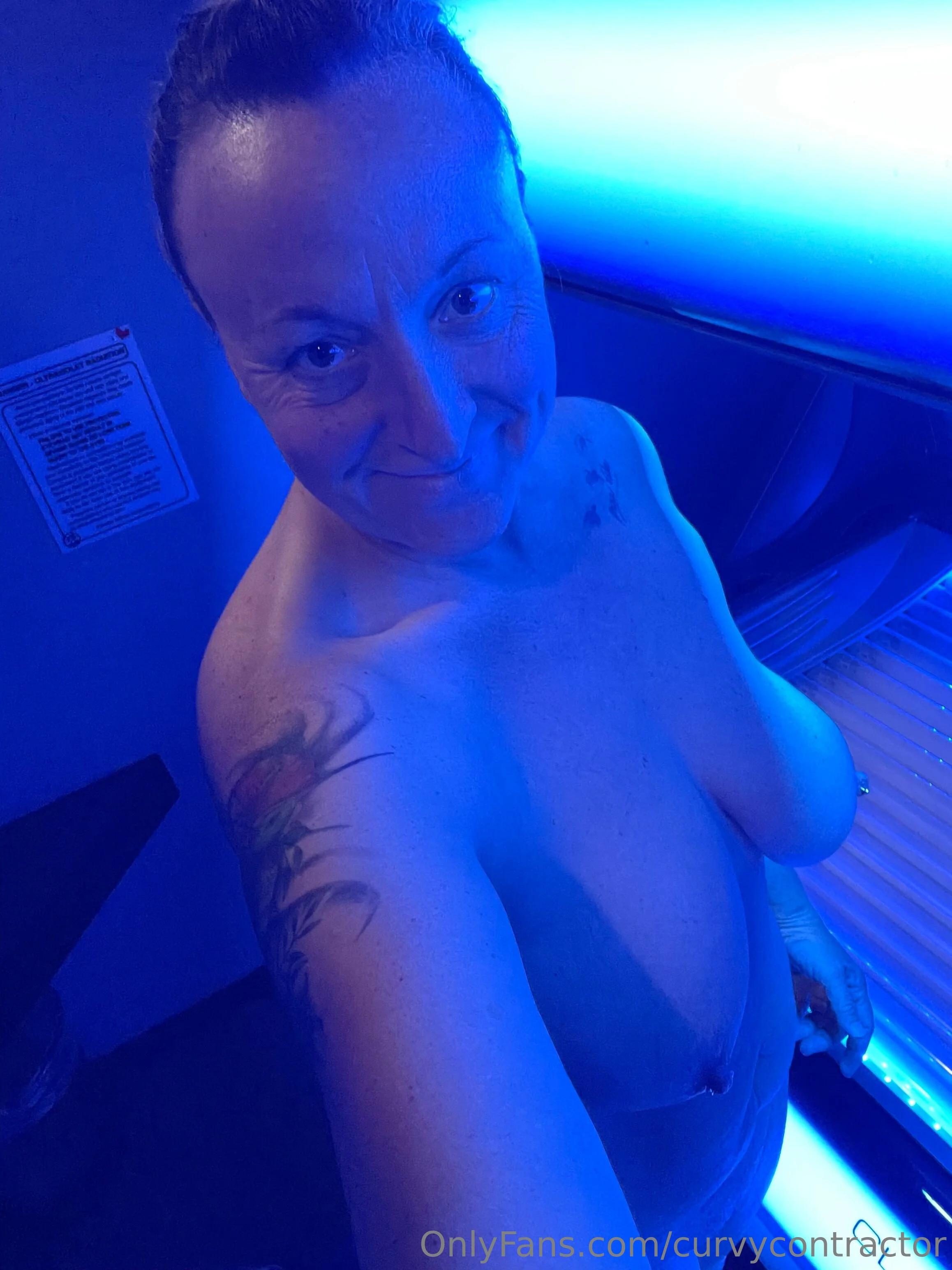 The curvy contractor