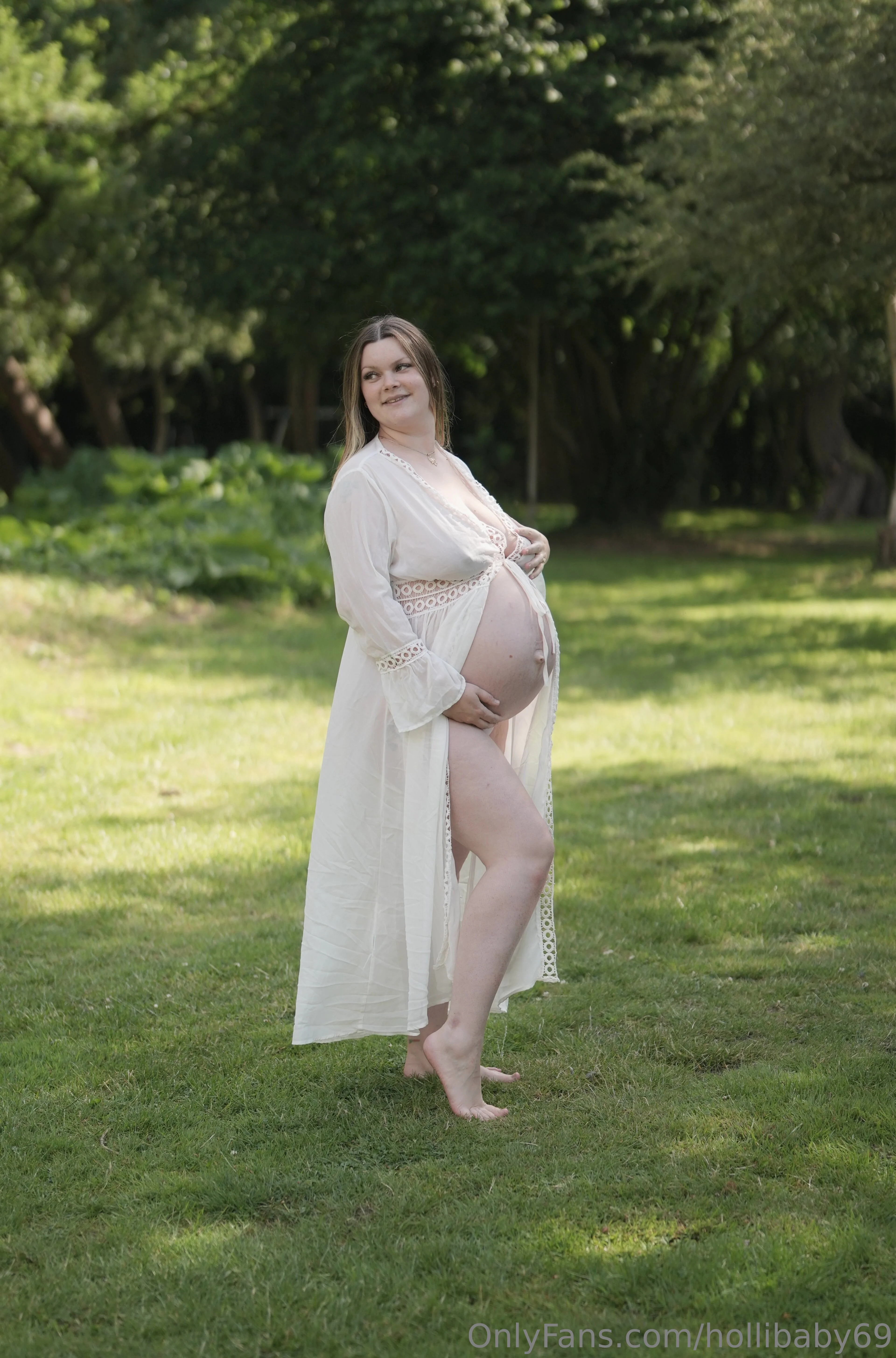 Milk Mommy Holli 🍼