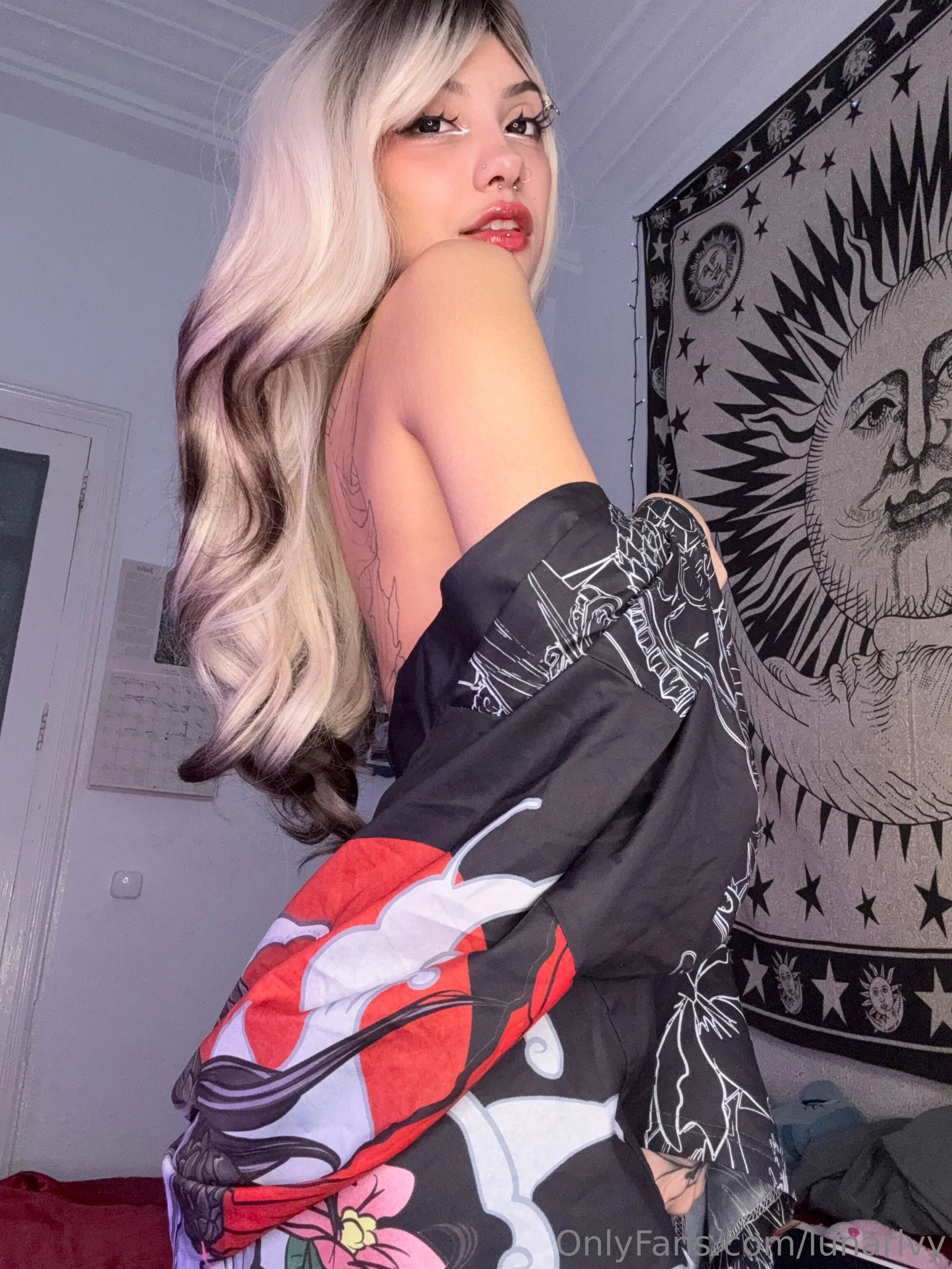 ⋆｡✴︎ Lunar Ivy 🌒 ⋆˚