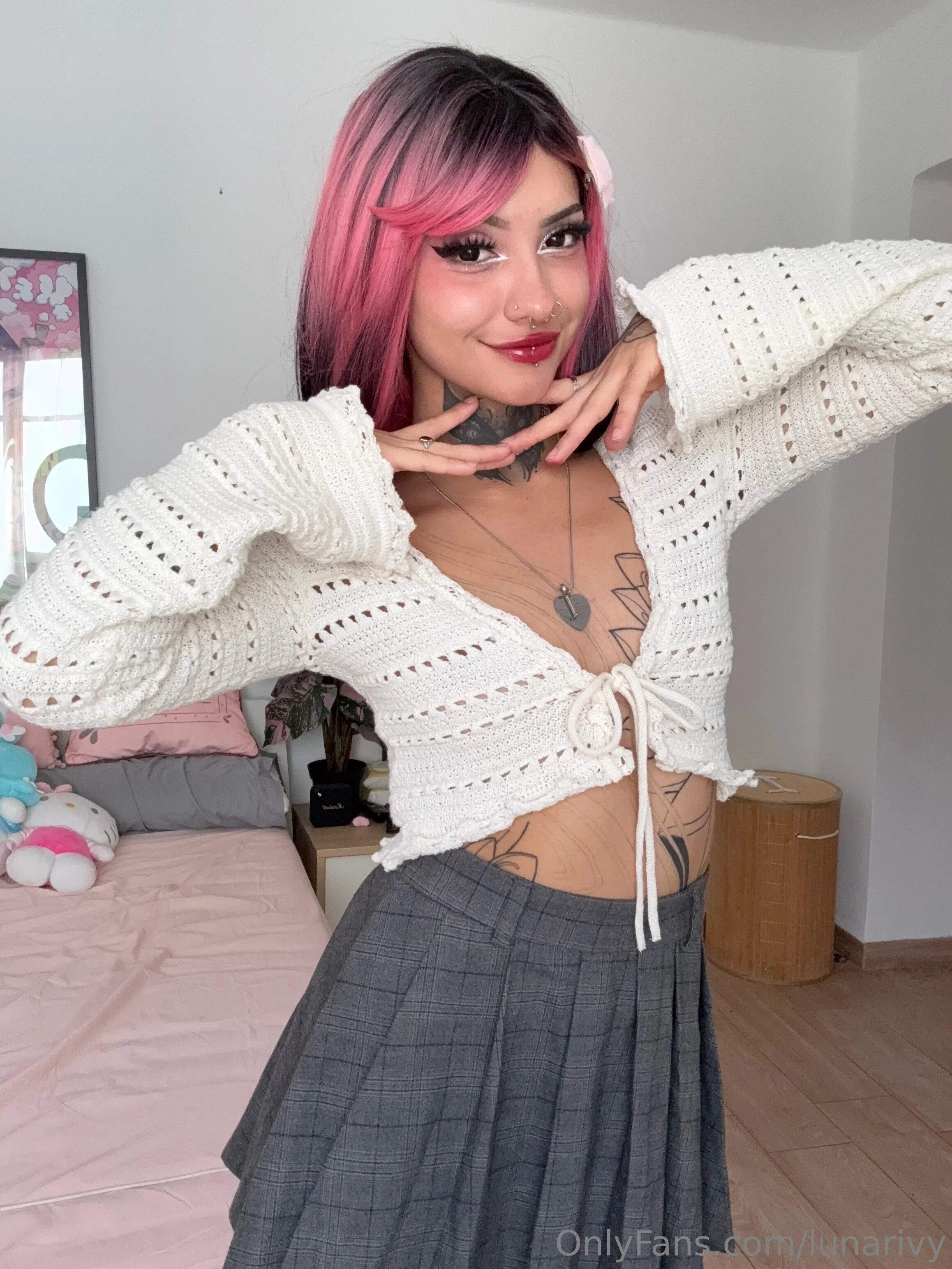 ⋆｡✴︎ Lunar Ivy 🌒 ⋆˚