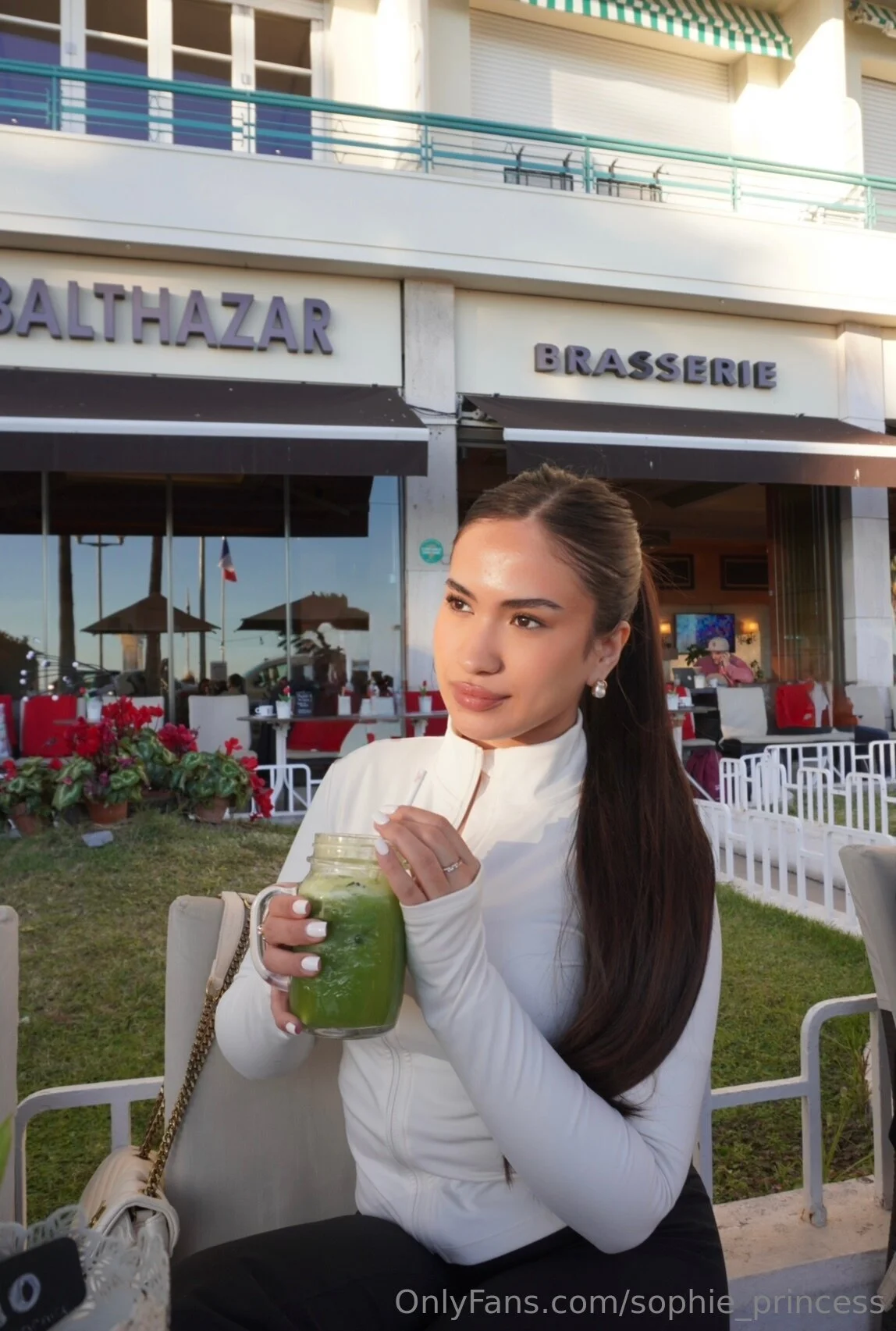 QUEEN SOPHIE 👑 |SOFT KINKY