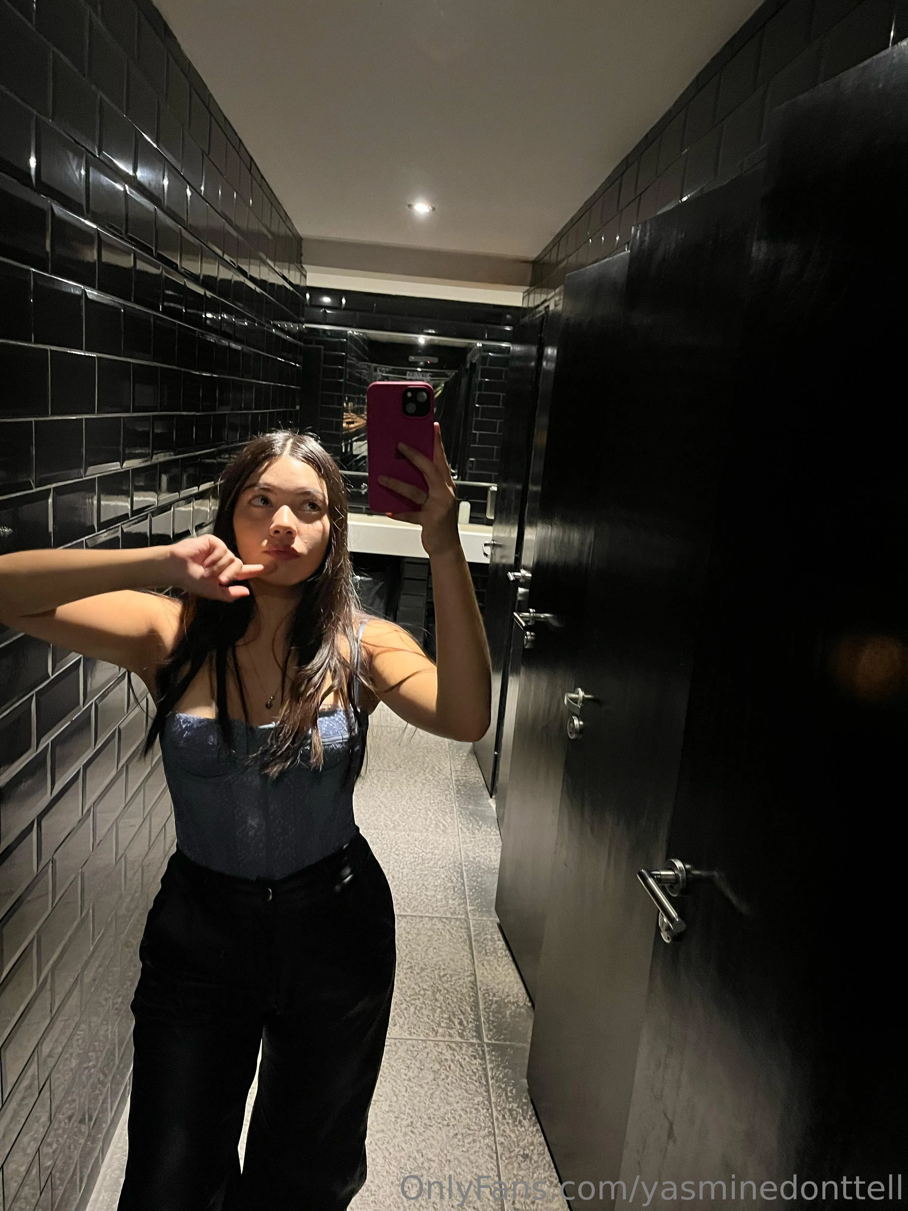 🏴‍☠️Yasmine🖤 🇲🇦