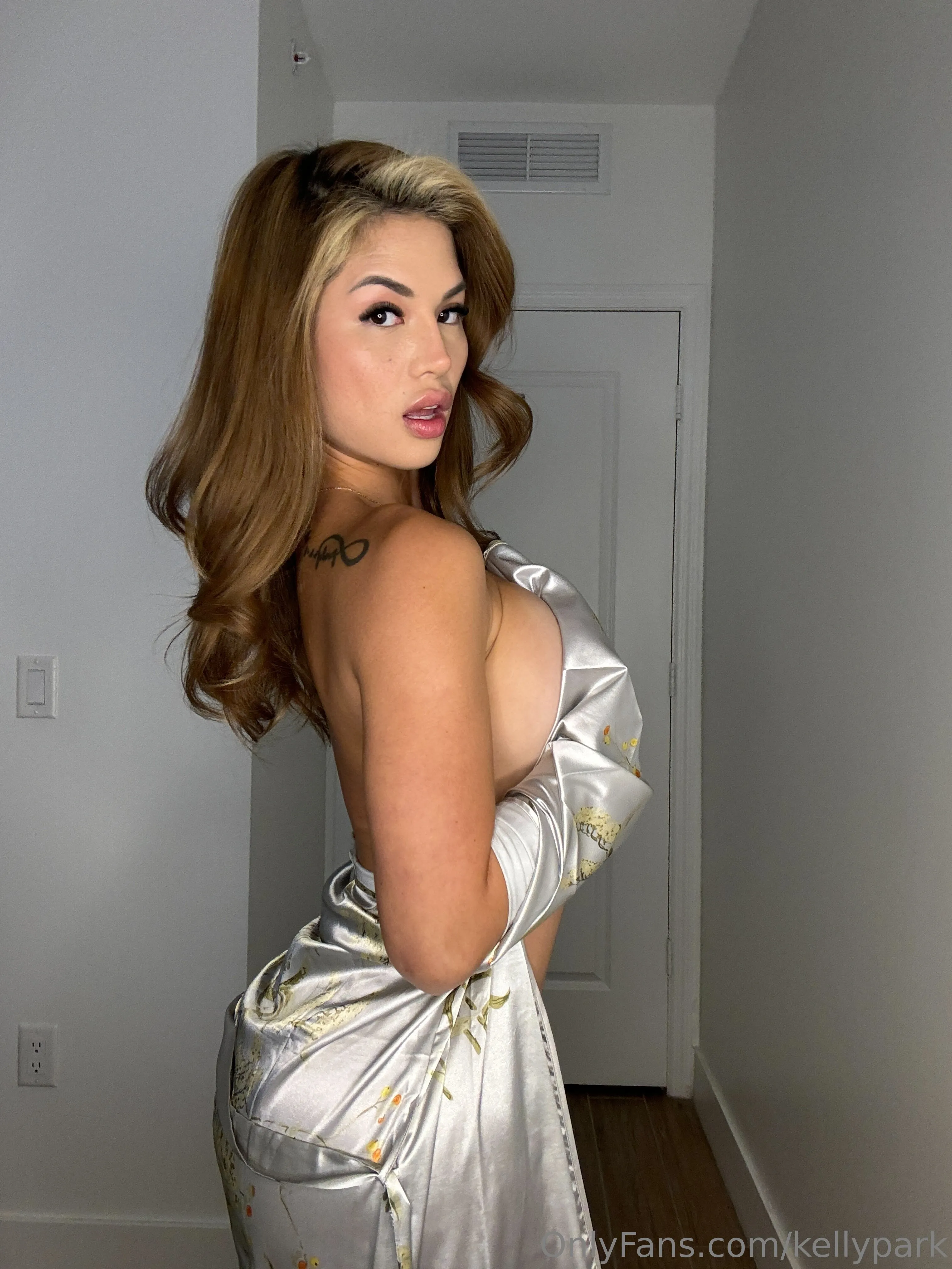Kelly 🔞