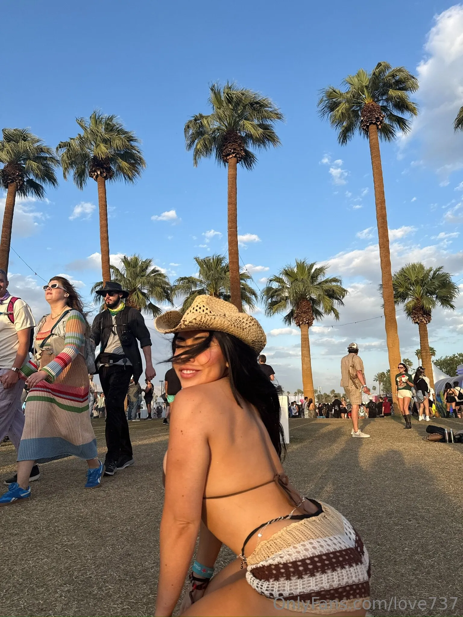 Nora (🏆 #1 rated FIT LATINA on OF 🏆)