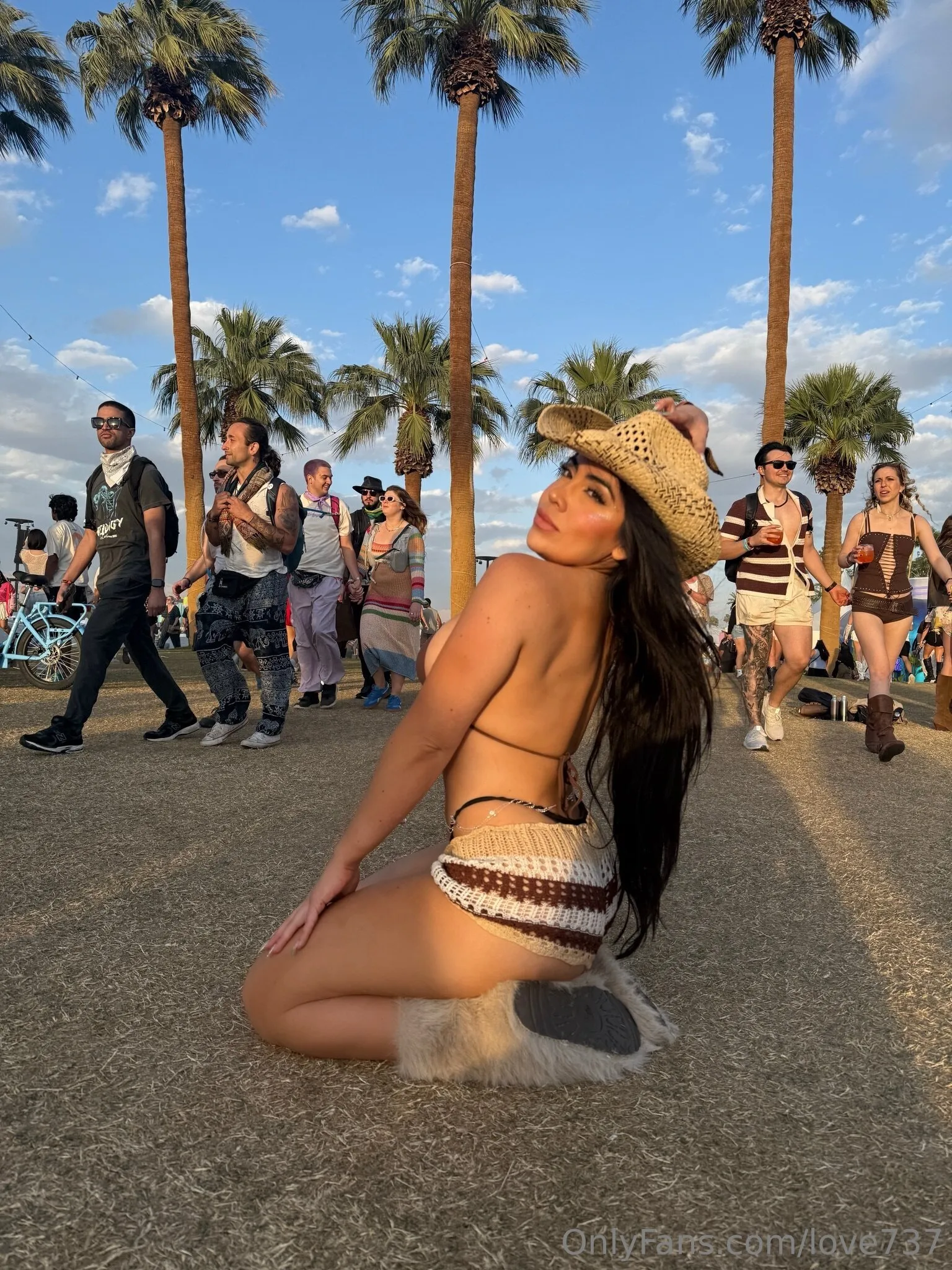 Nora (🏆 #1 rated FIT LATINA on OF 🏆)