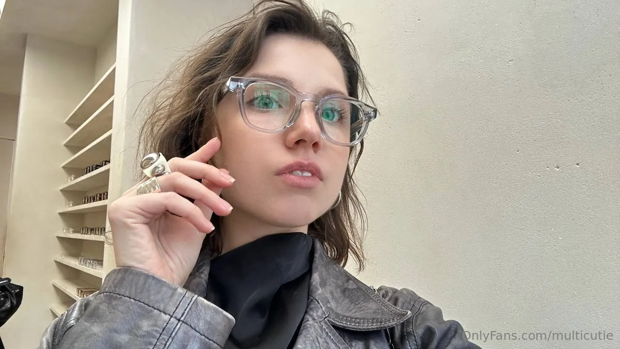 𝗦𝗧𝗘𝗟𝗟𝗔