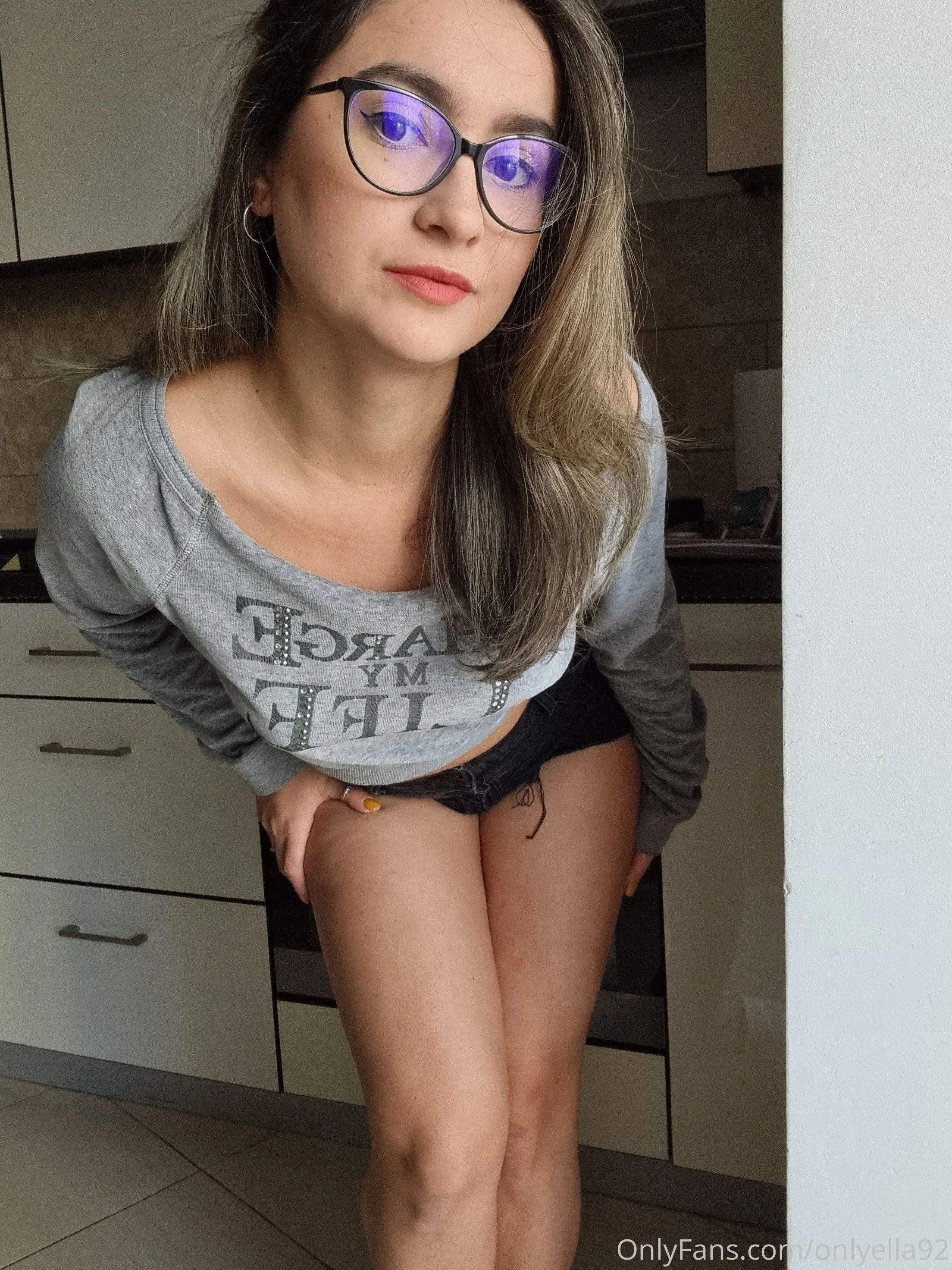 🎉Ella 💖 FREE🎉