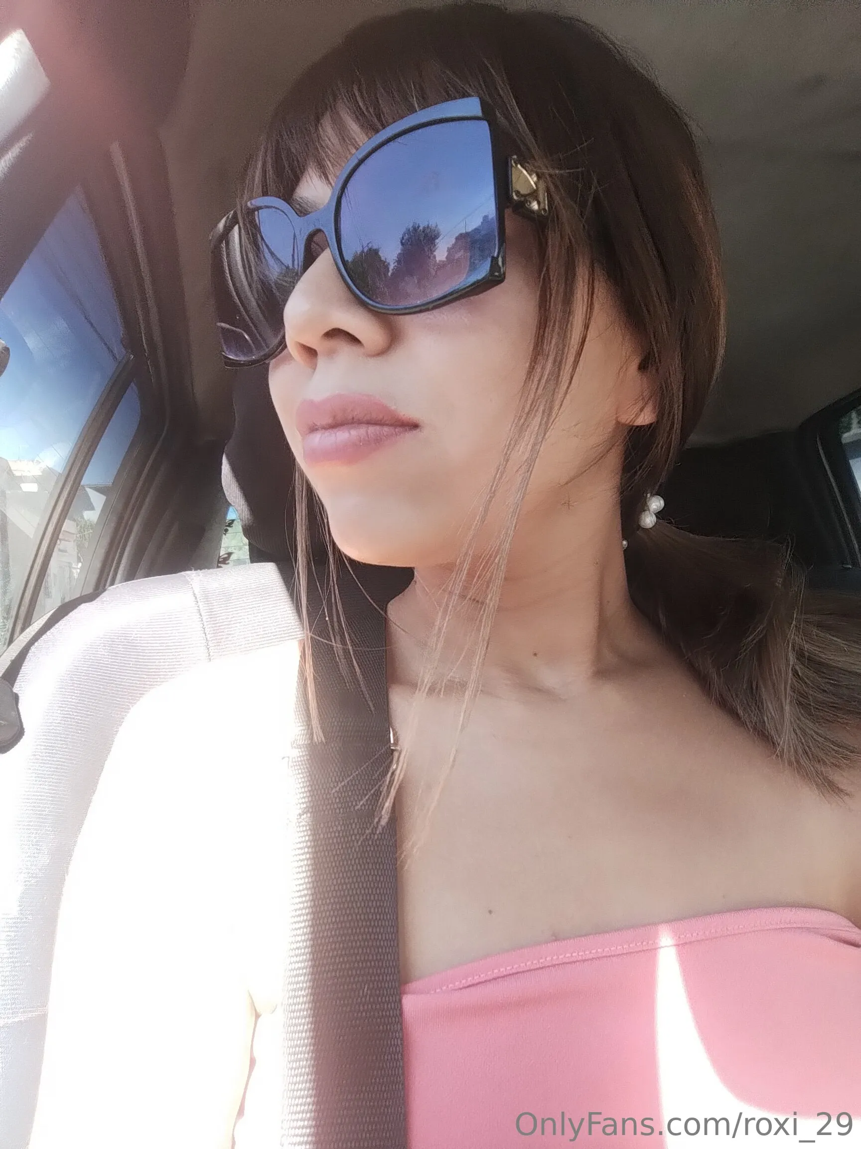 Roxi la Reyna de las Morenitas😍