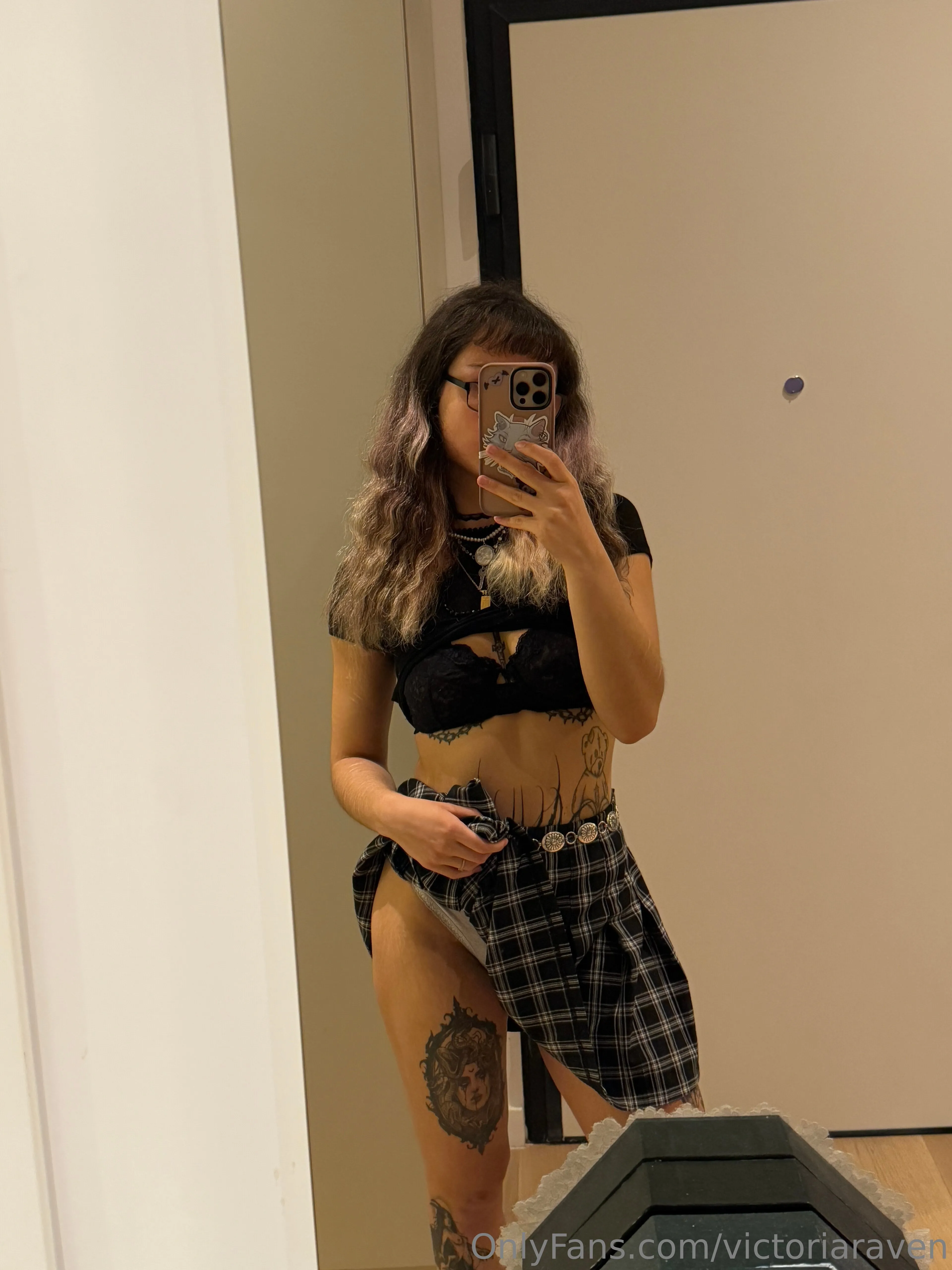 Alisha Victoria Raven